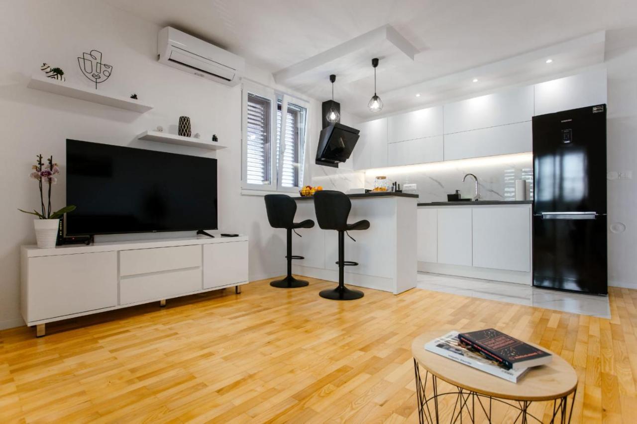 Apartment Bozic Omis Luaran gambar