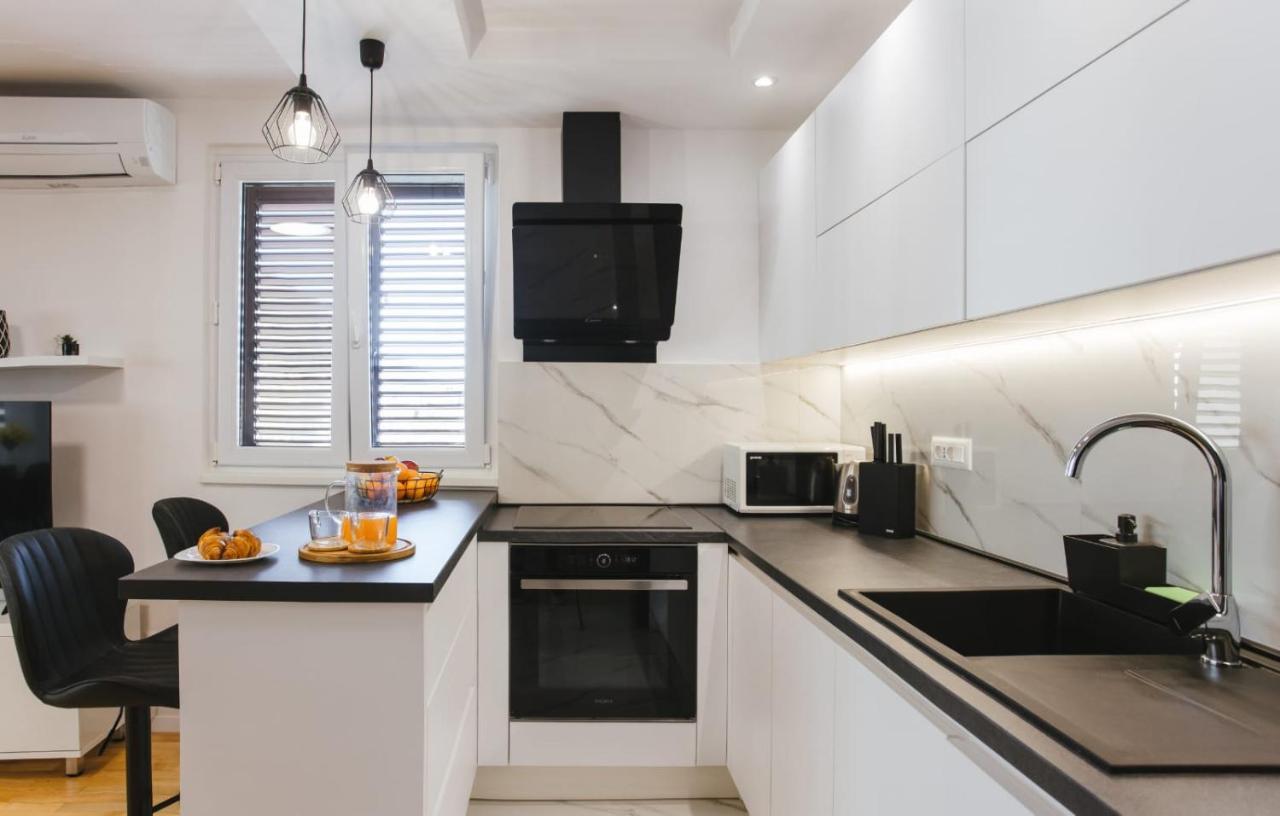 Apartment Bozic Omis Luaran gambar