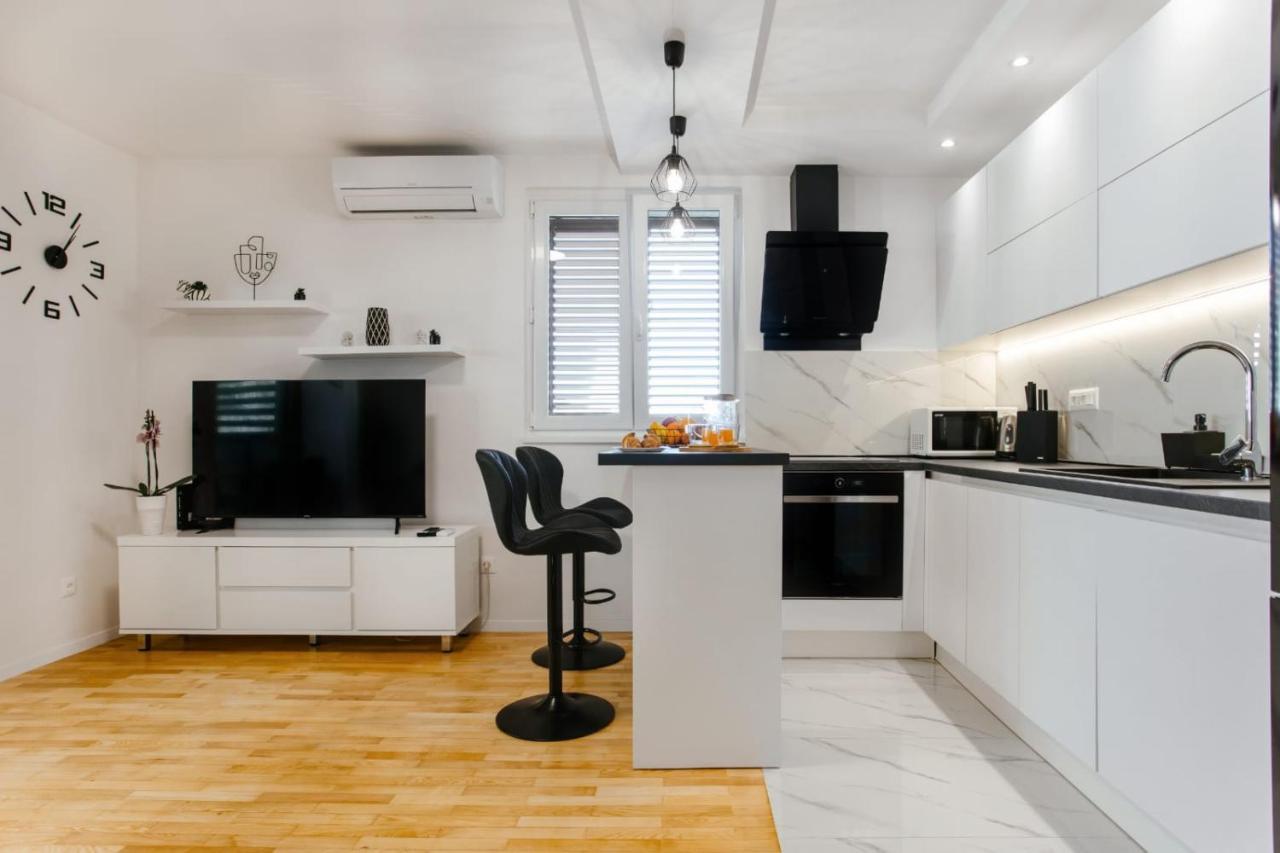 Apartment Bozic Omis Luaran gambar