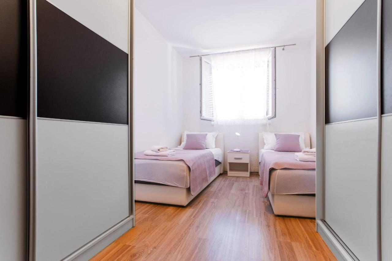 Apartment Bozic Omis Luaran gambar