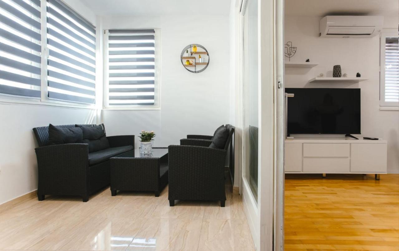 Apartment Bozic Omis Luaran gambar